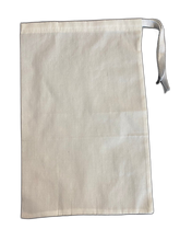 Cargar imagen en el visor de la galería, Drawstring calico sample bags